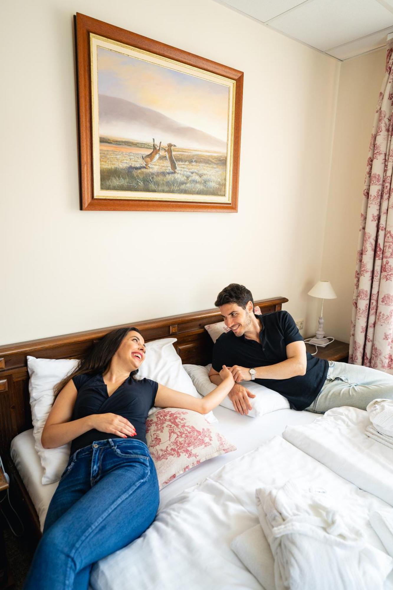 Hunor Hotel Es Etterem Vásárosnamény 外观 照片